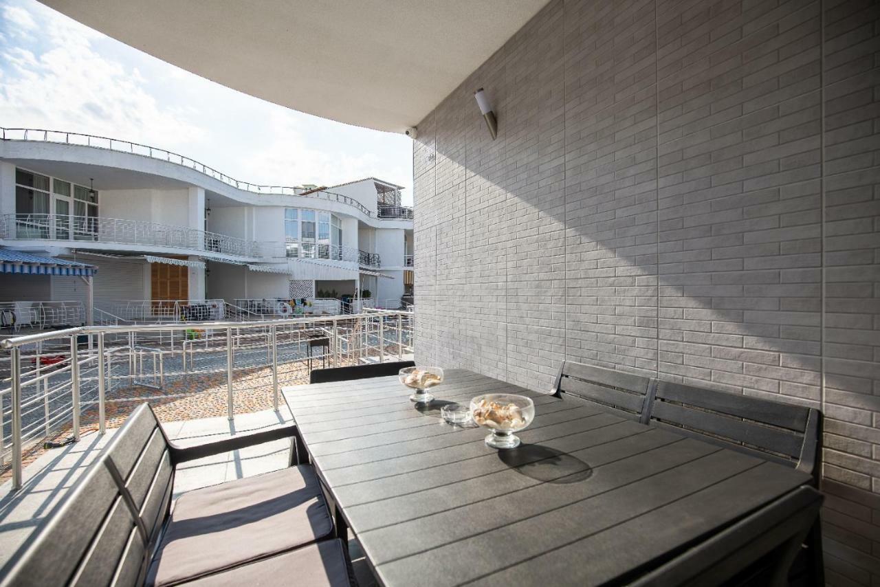 Золотой Бугаз Apartment Gribovka Exterior photo